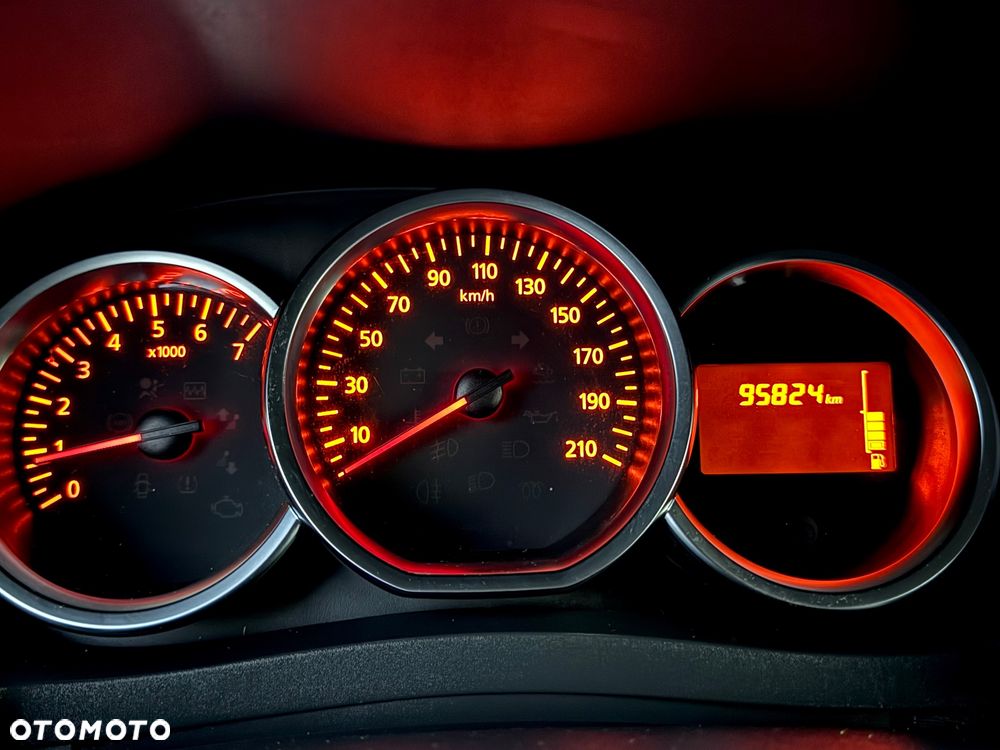 Dacia Lodgy Blue dCi 115 (7-Sitzer) Stepway - 16