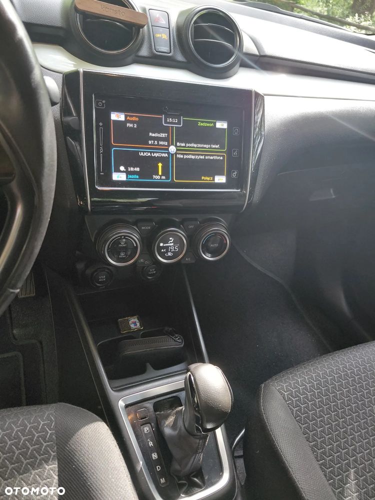 Suzuki Swift 1.0 T Elegance - 11