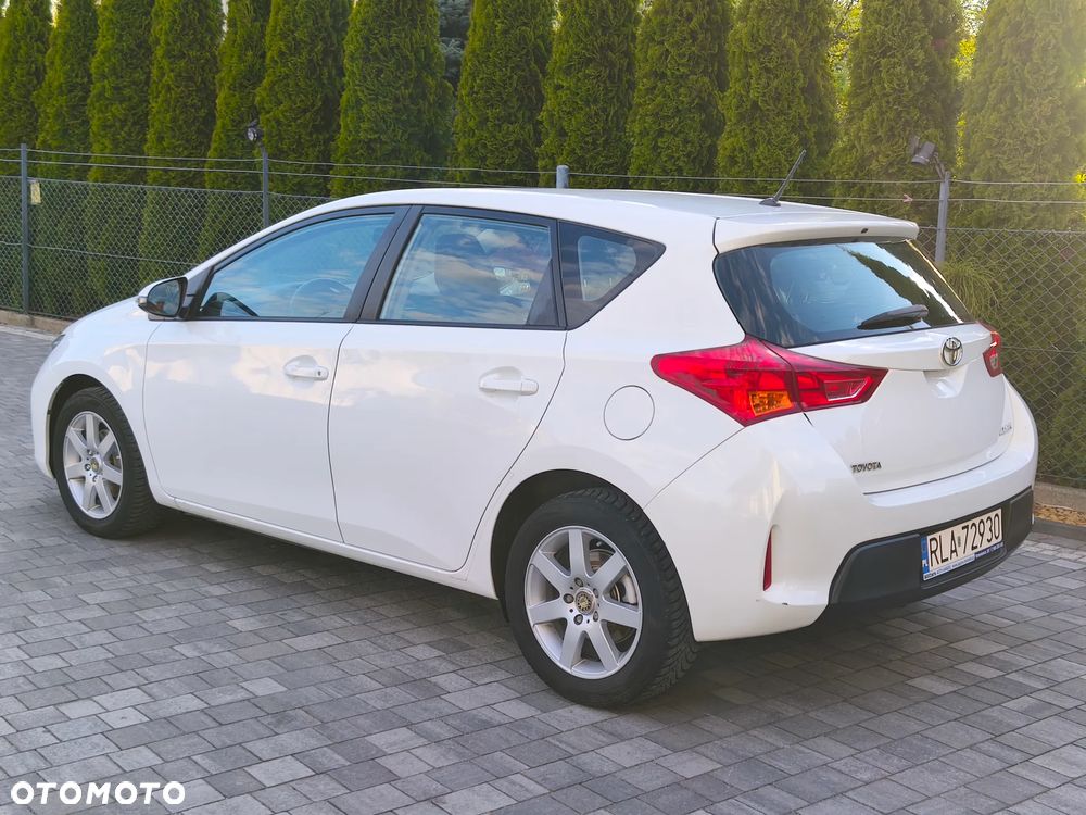 Toyota Auris 1.33 Dual-VVT-i Edition - 6