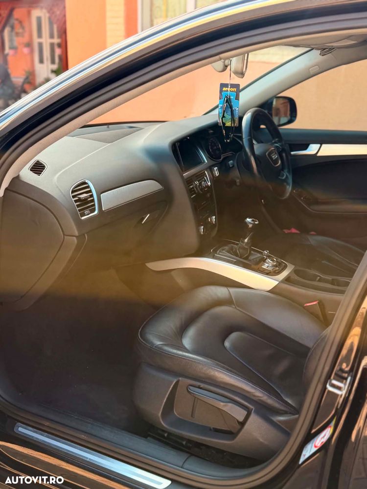 Audi A4 Limuzina - 3