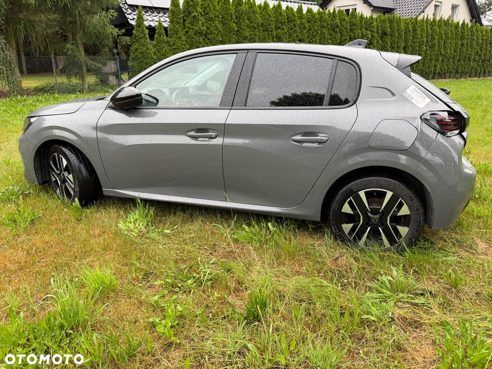 Peugeot 208 PureTech 100 Allure Pack - 12