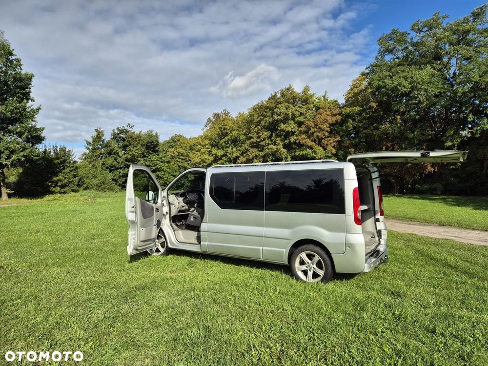 Renault Trafic - 13