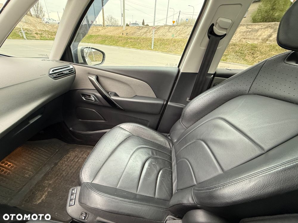 Citroën C4 Picasso BlueHDi 150 EAT6 SHINE - 25