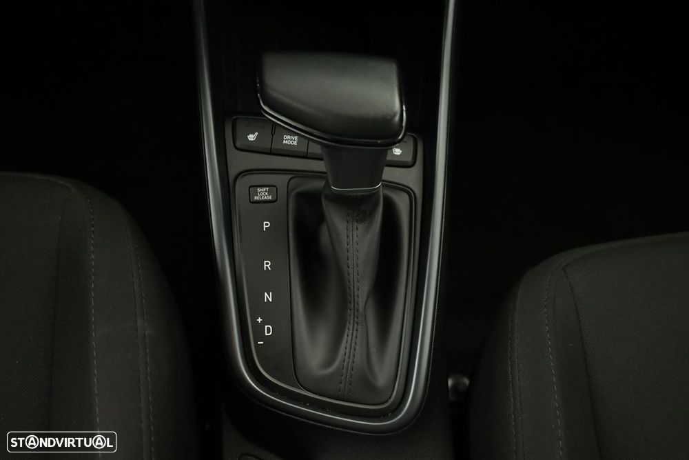 Hyundai i20 1.0 T-GDI Style DCT - 12