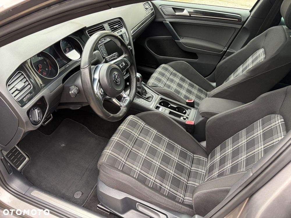 Volkswagen Golf GTD (BlueMotion Technology) DSG - 9