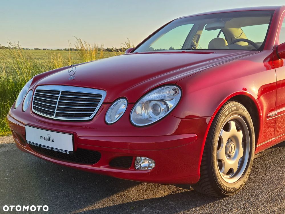 Mercedes-Benz Klasa E 320 Classic - 15