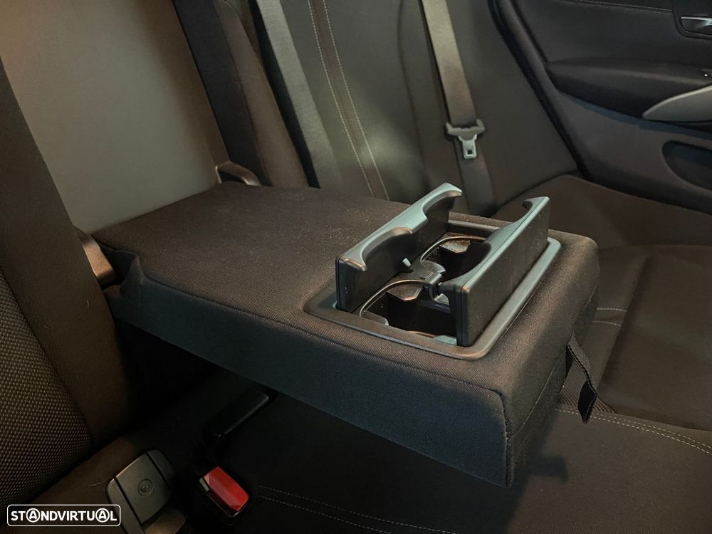 BMW 418 Gran Coupé d Advantage - 27