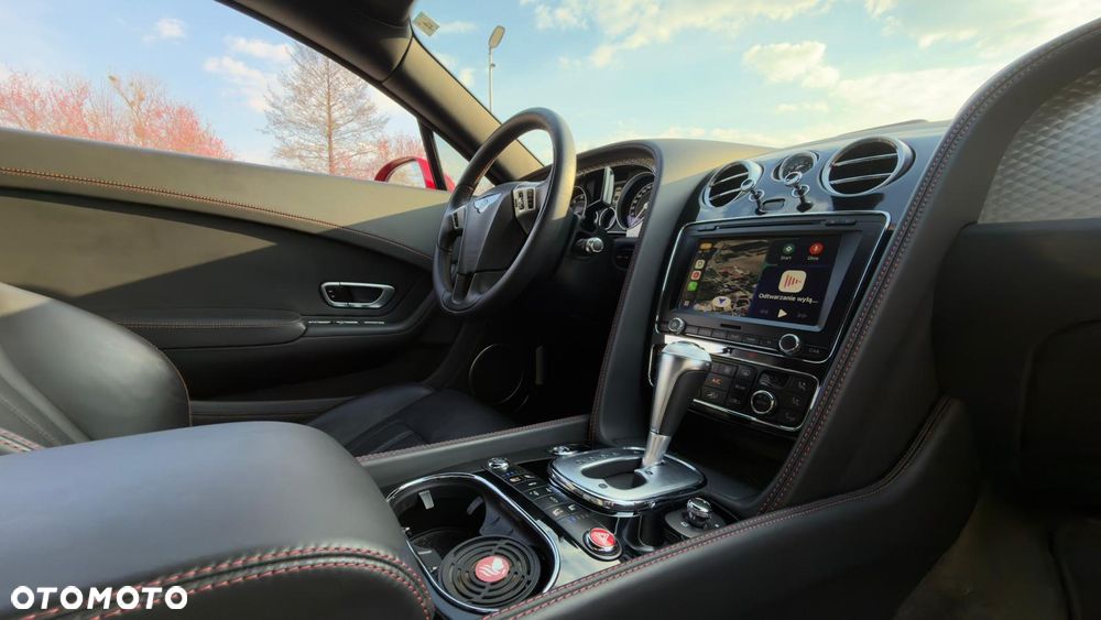 Bentley Continental GT V8 S - 33
