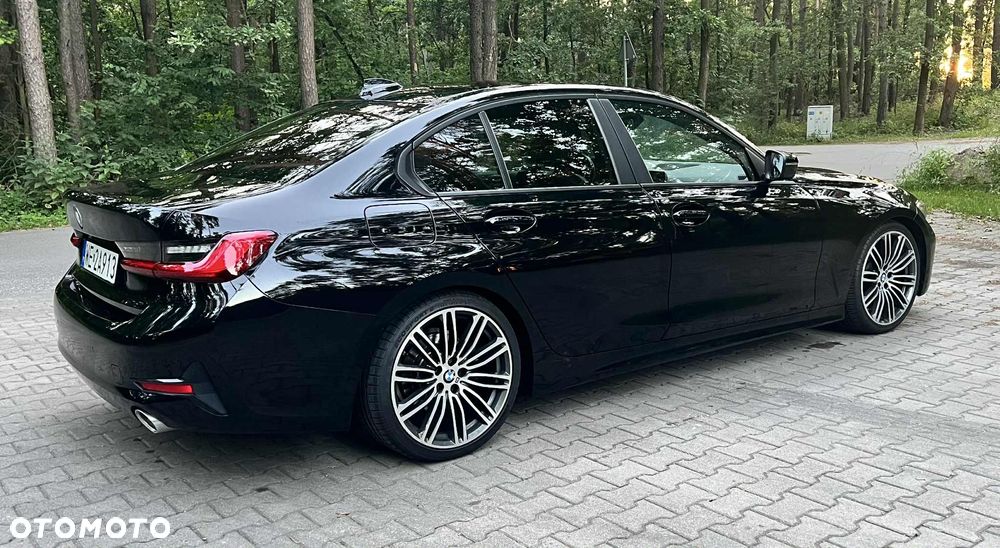 BMW Seria 3 318i Sport Line - 8