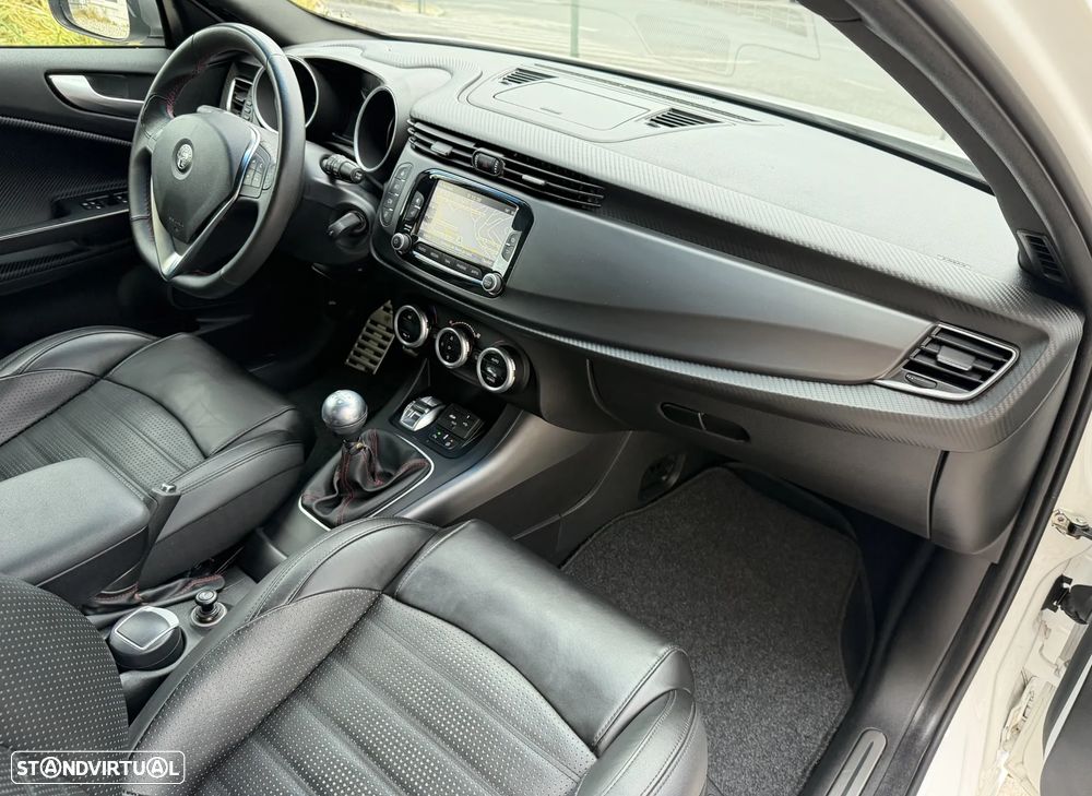 Alfa Romeo Giulietta 1.4 T M-air Sport - 18