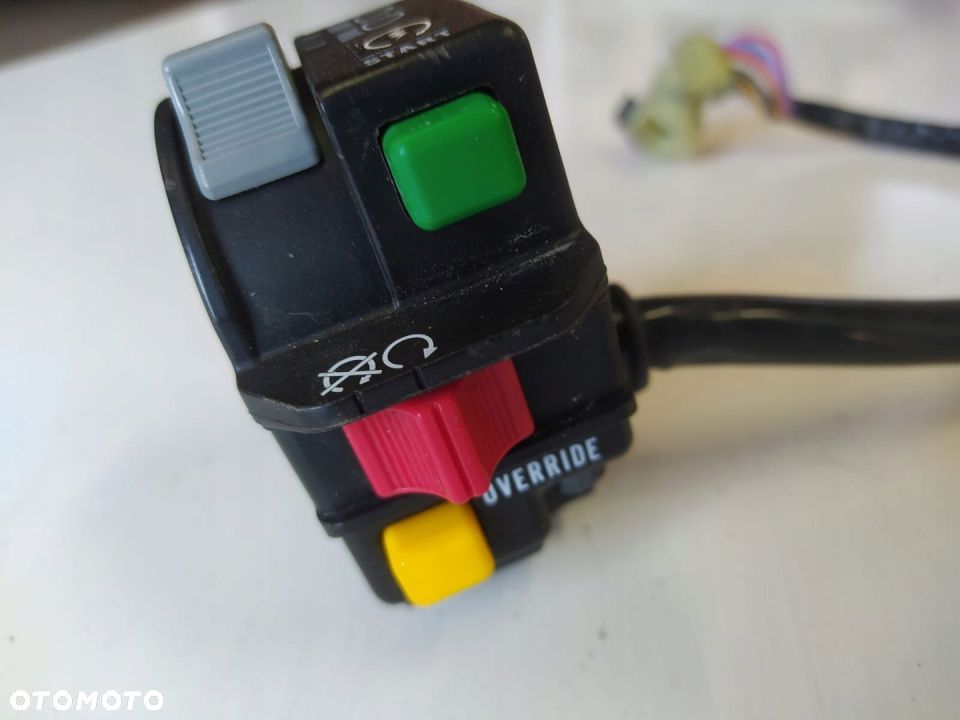 CAN-AM OUTLANDER RENEGADE 800 przełącznik - 1