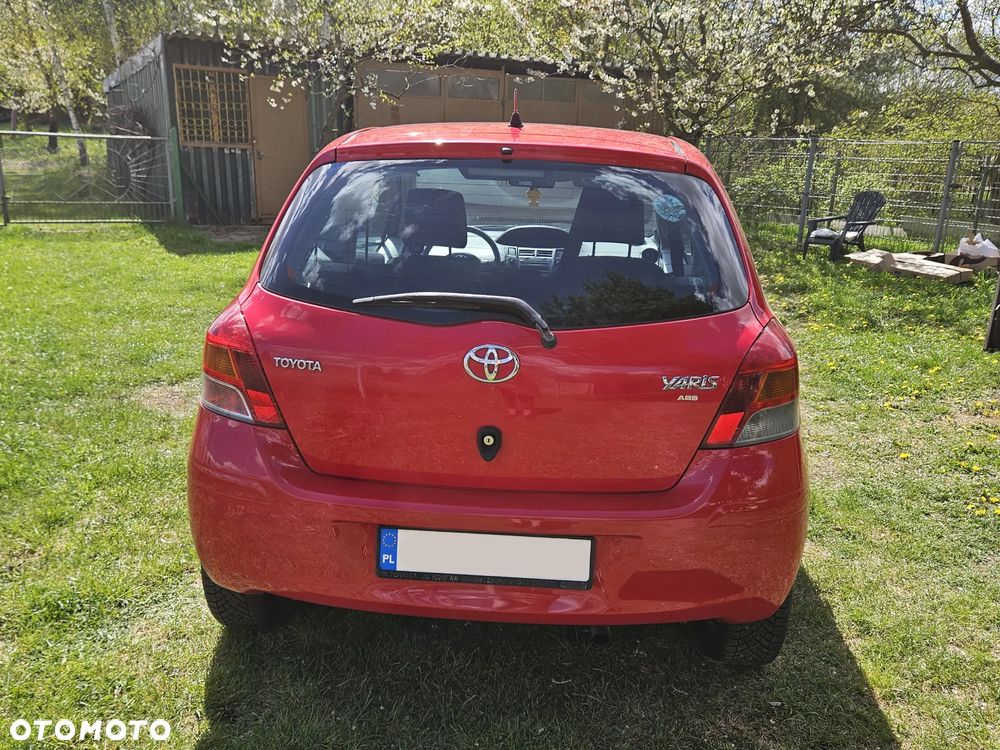 Toyota Yaris 1.33 Luna - 6