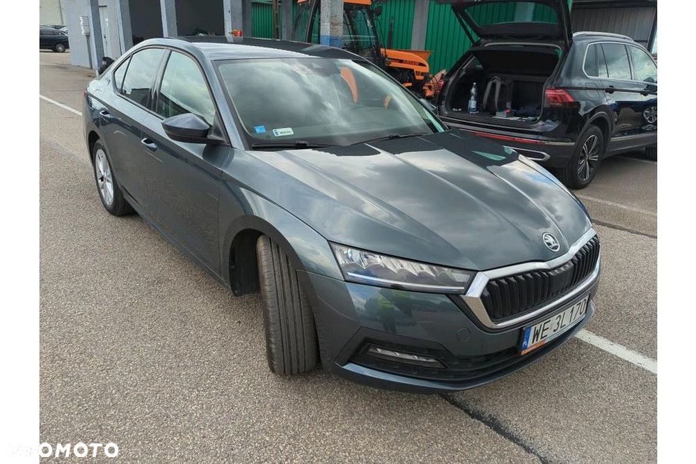 Skoda Octavia 1.5 TSI ACT Ambition - 3