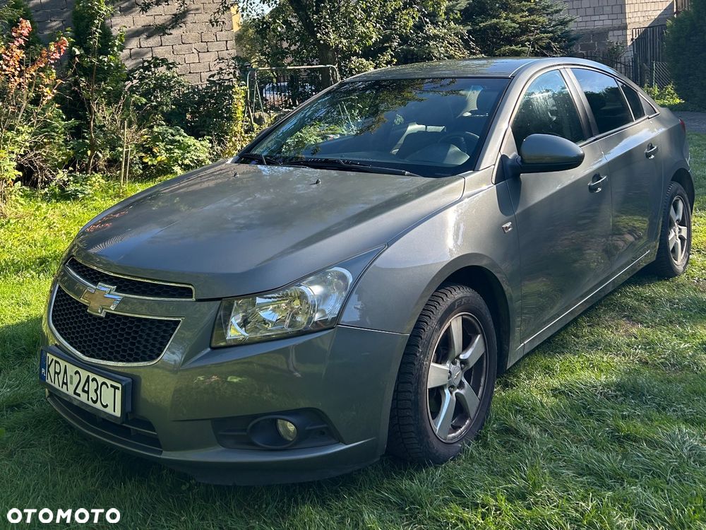 Chevrolet Cruze - 1