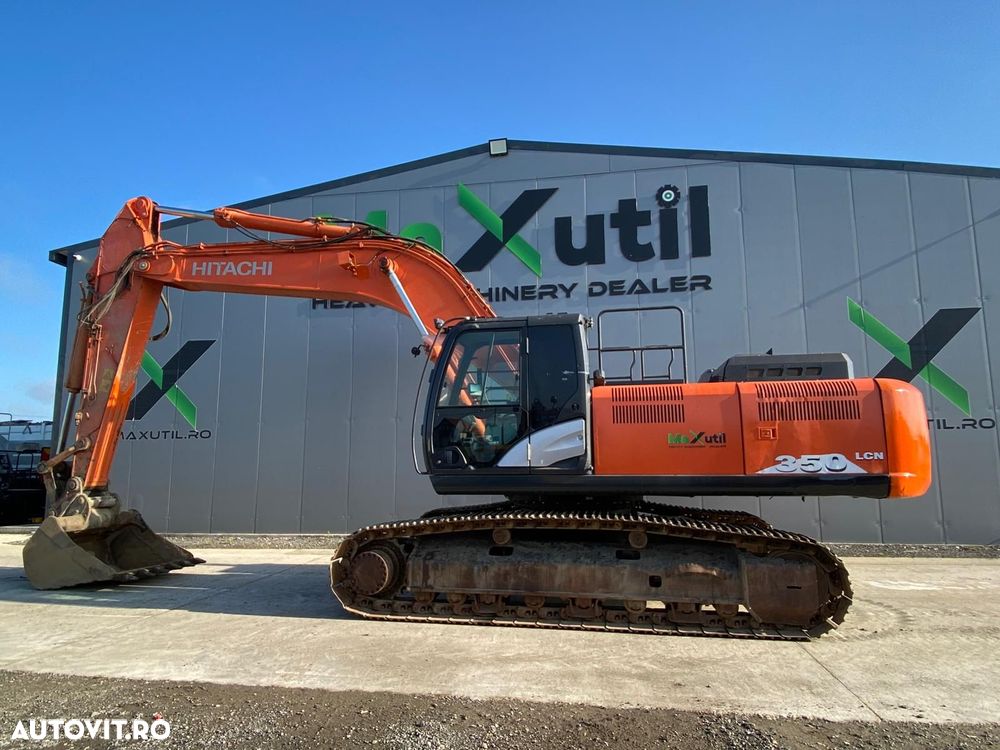 Hitachi ZX350 Excavator - 1