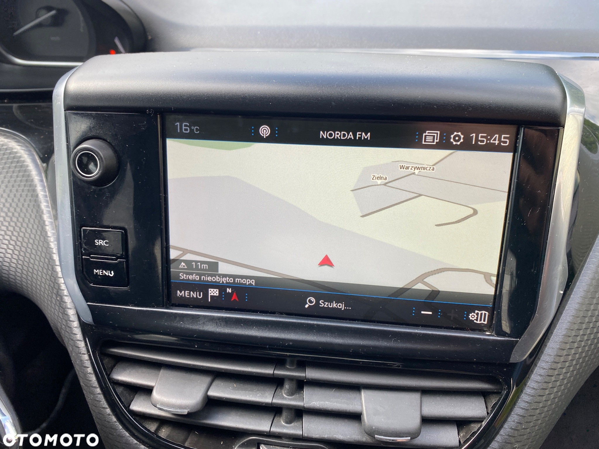 Peugeot 2008 1.2 Pure Tech Active S&S EAT6 - 24
