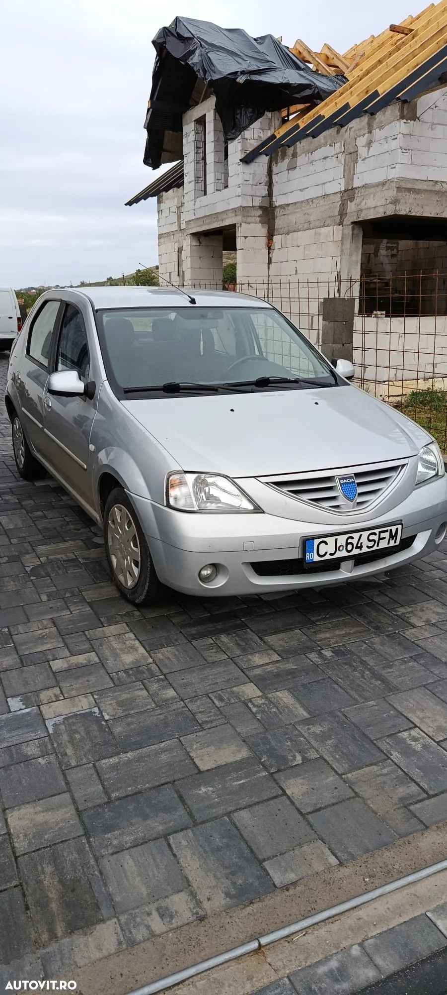 Dacia Logan MCV K90 1.6 16v Laureate - 14