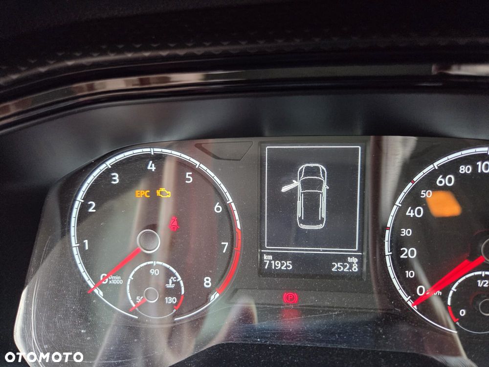 Volkswagen T-Cross - 6