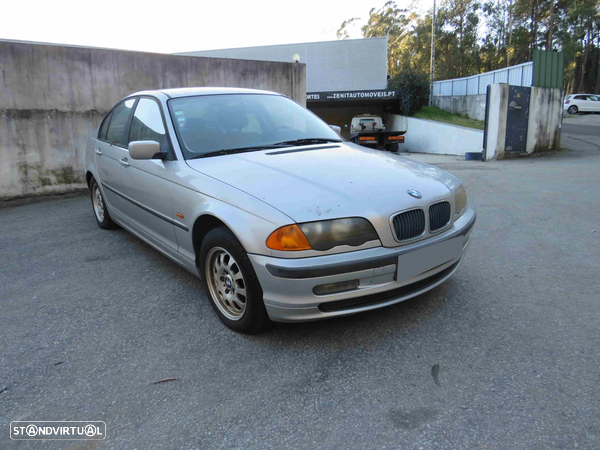 BMW 3 E46 1.9 (118Cv) de 1999 - Peças Usadas (8781)