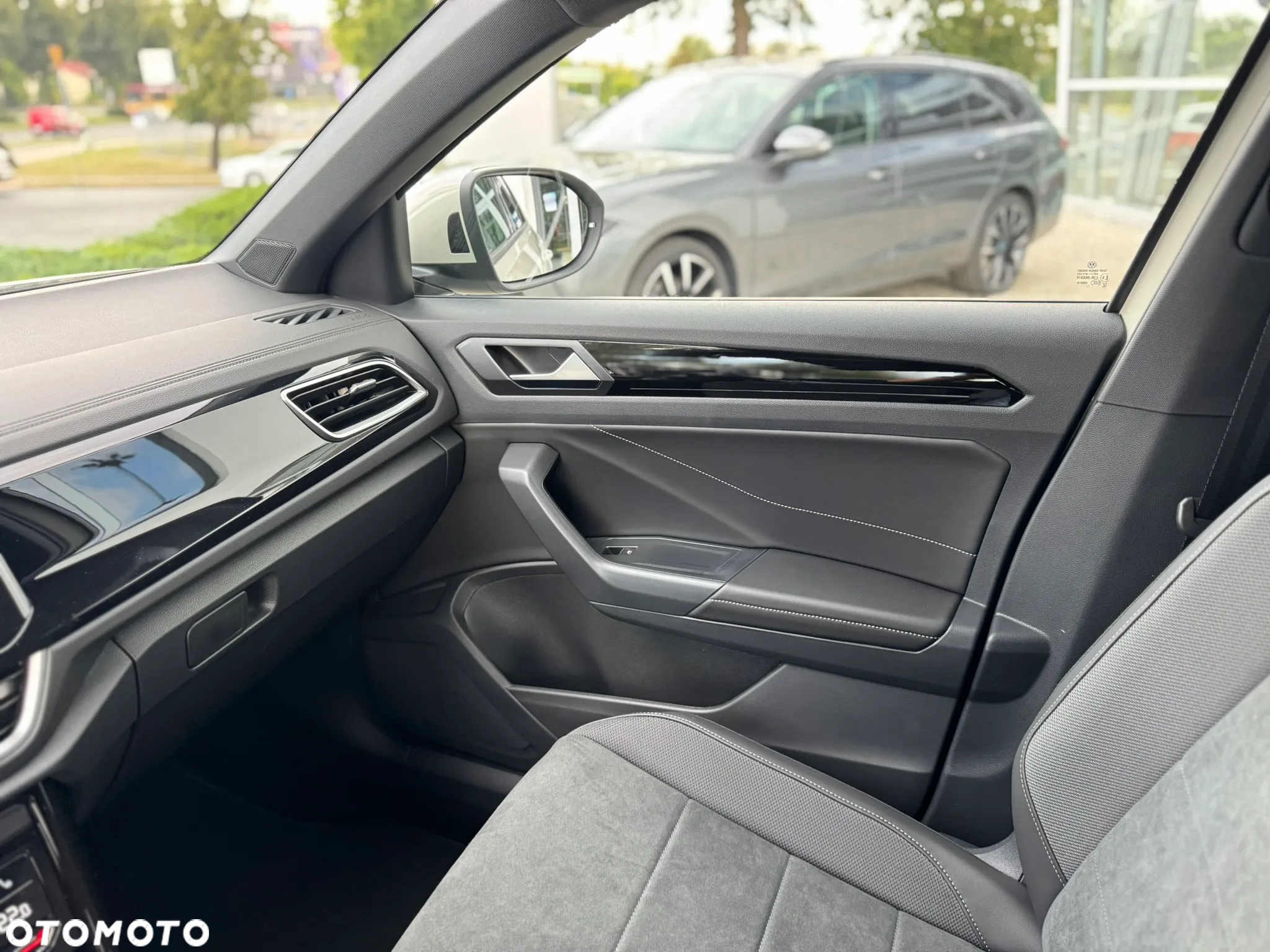 Volkswagen T-Roc 1.5 TSI R-Line Plus DSG - 20