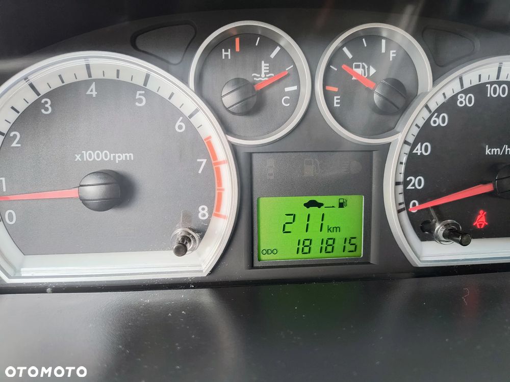 Chevrolet Aveo 1.4 LT - 22