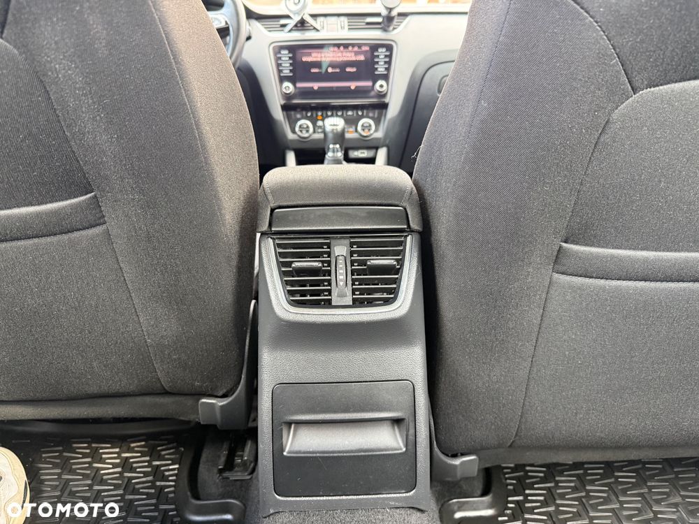 Skoda Octavia 1.4 TSI Style - 20