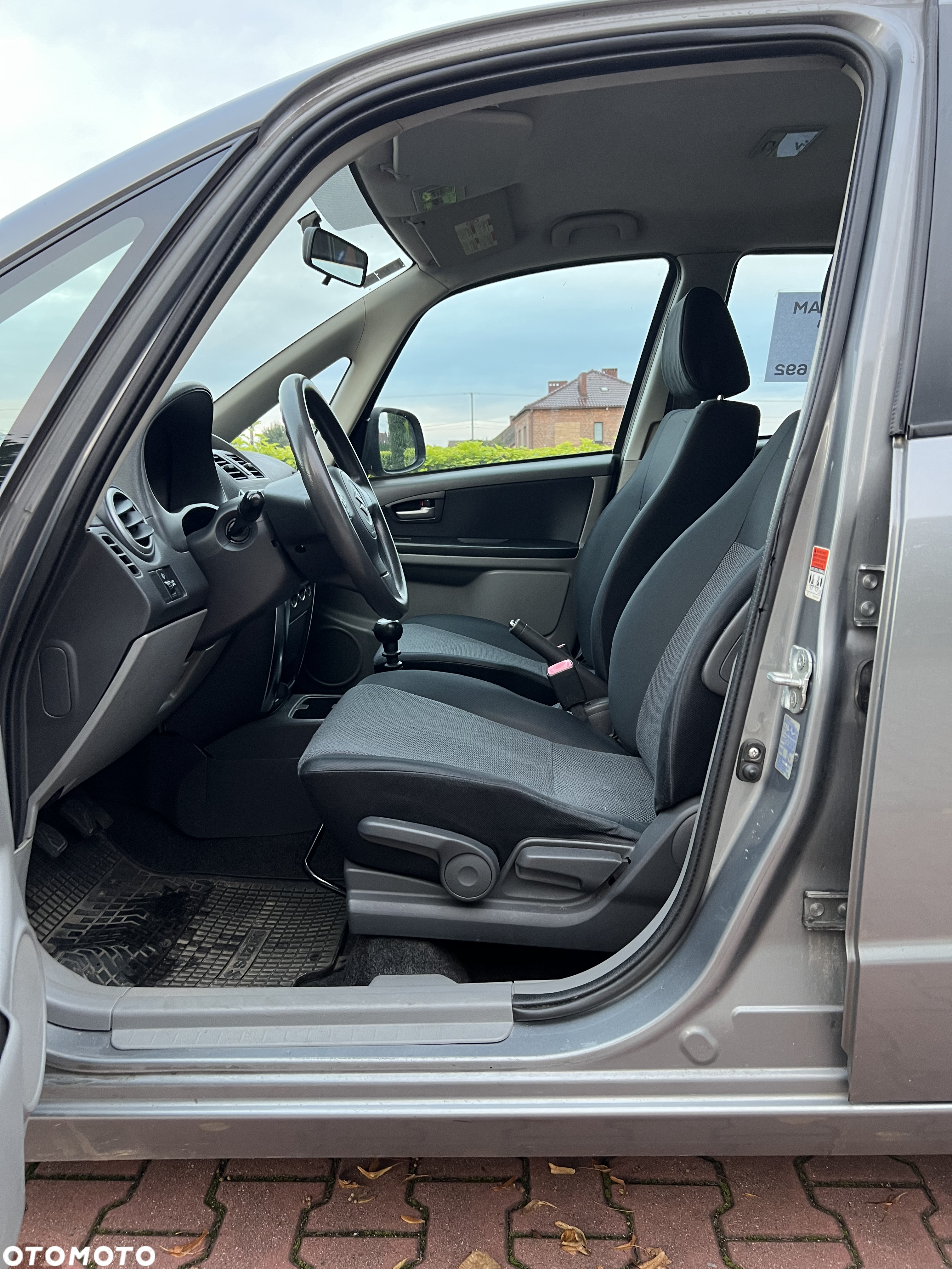Suzuki SX4 1.9 DDiS 4WD GS / Premium - 26