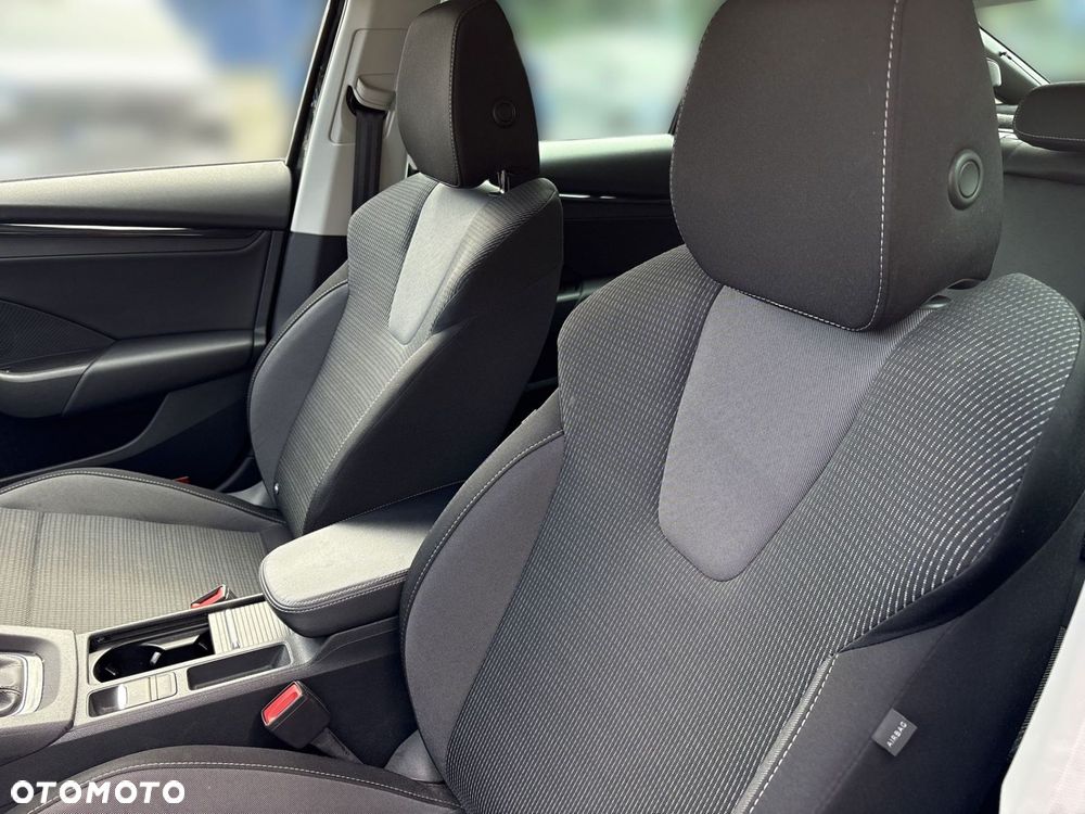 Skoda Octavia 1.5 TSI ACT Ambition - 11