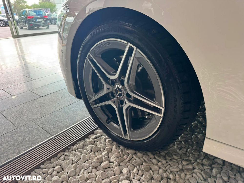 Mercedes-Benz CLA 200 - 8