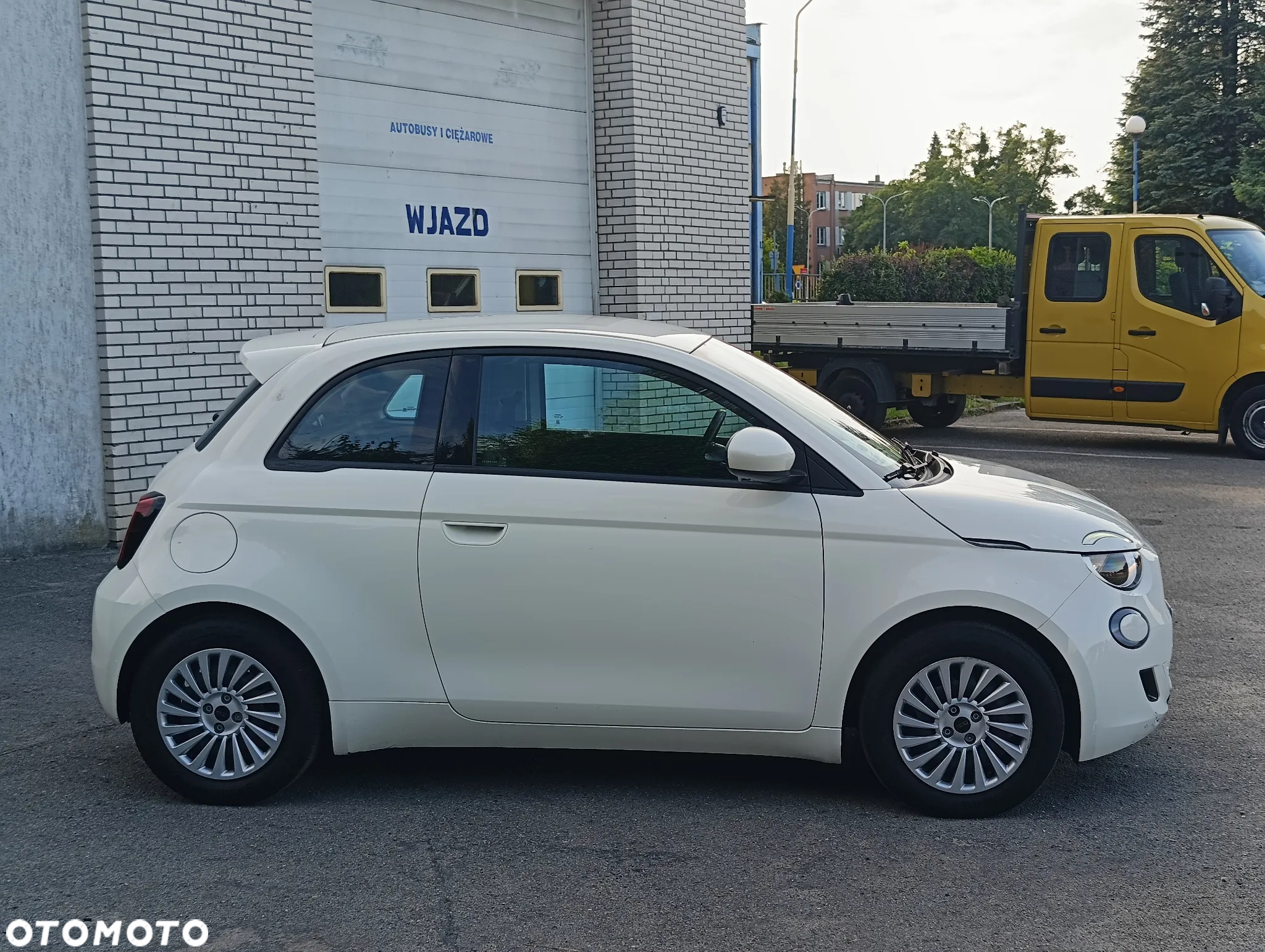 Fiat 500e - 8