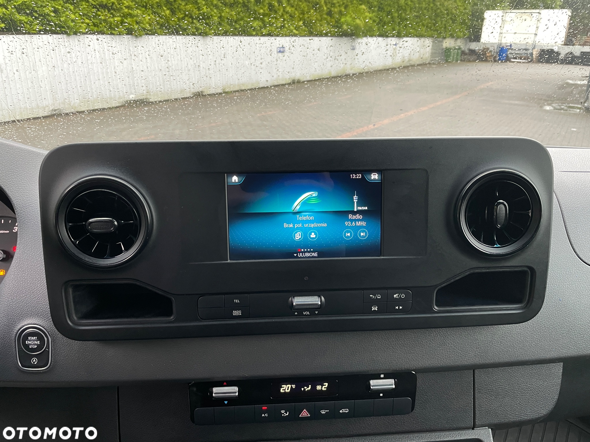Mercedes-Benz Sprinter - 21