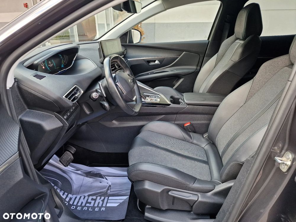 Peugeot 3008 225 e-EAT8 Allure Pack - 21