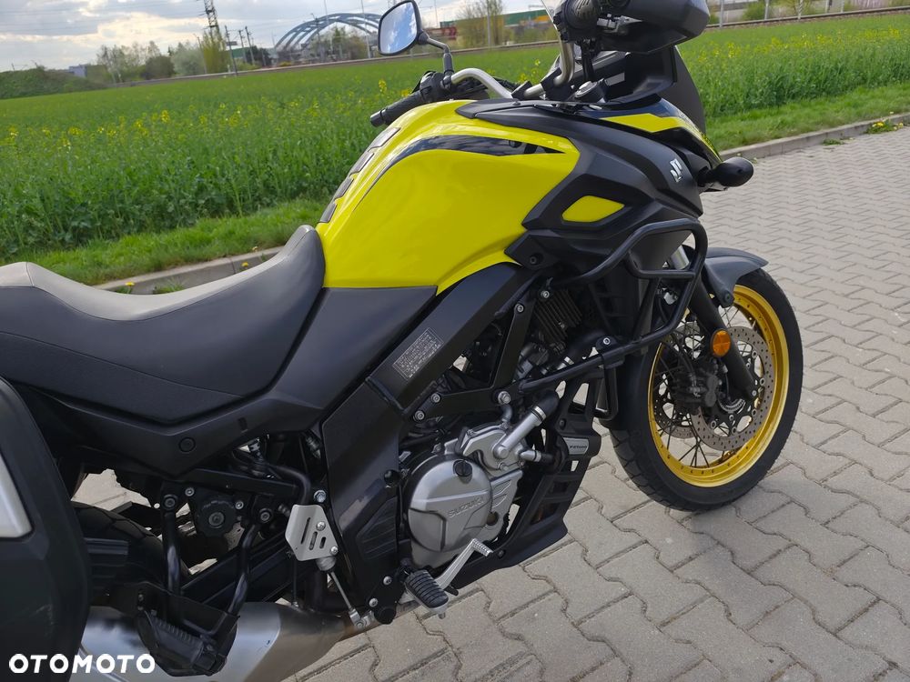 Suzuki V-STROM - 9