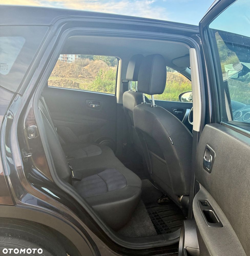 Nissan Qashqai 2.0 lounge - 12