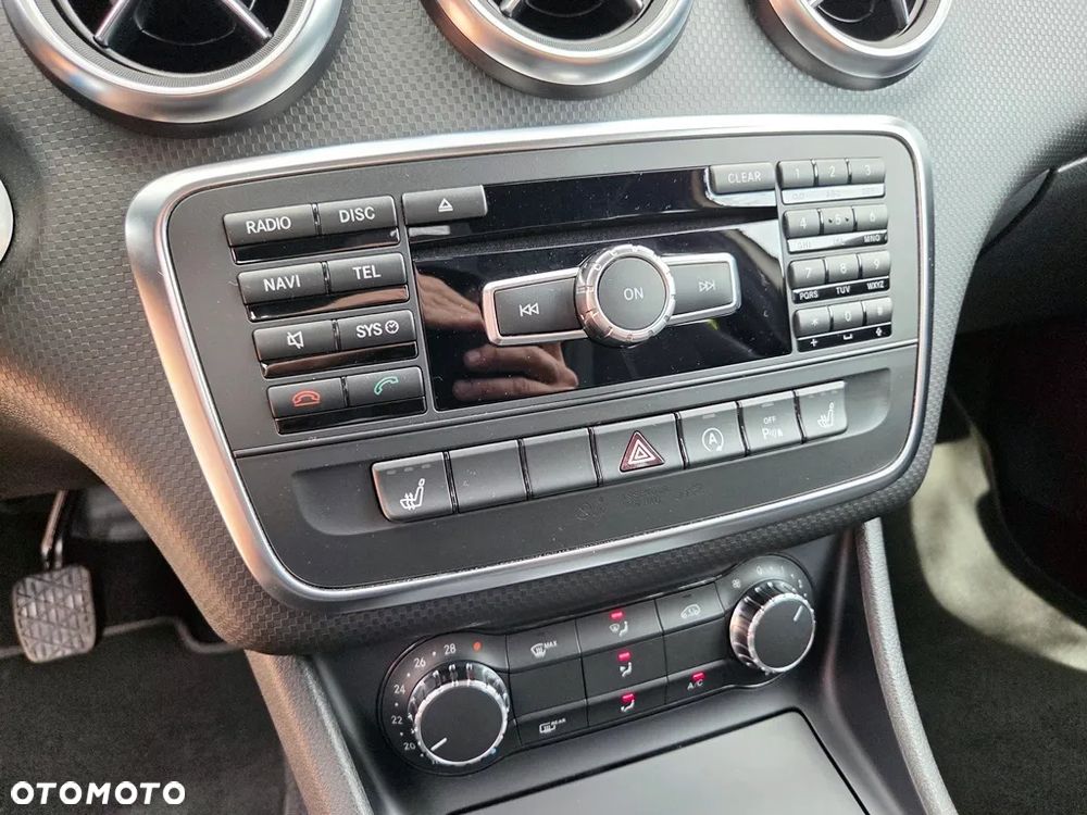 Mercedes-Benz Klasa A 180 Peak Edition - 30