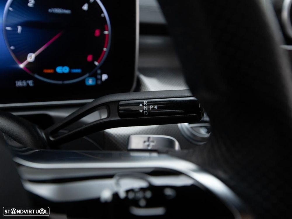 Mercedes-Benz C 300 d AMG Line - 21