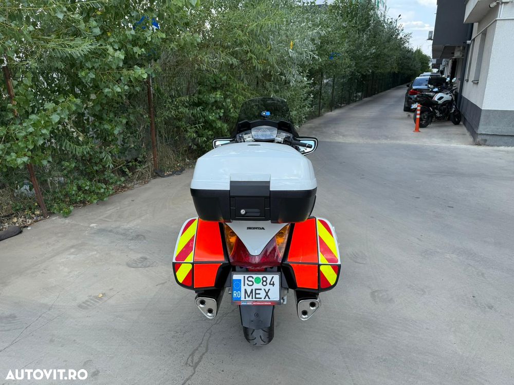 Honda ST 1300 Pan European - 8