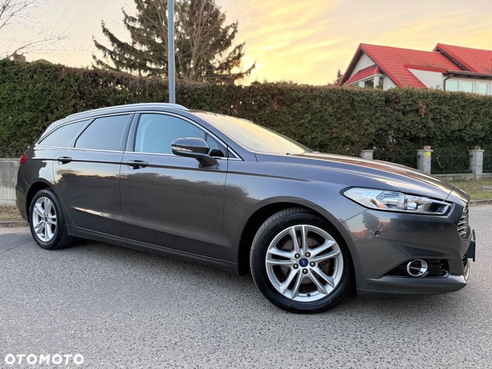 Ford Mondeo 2.0 TDCi Titanium PowerShift - 11