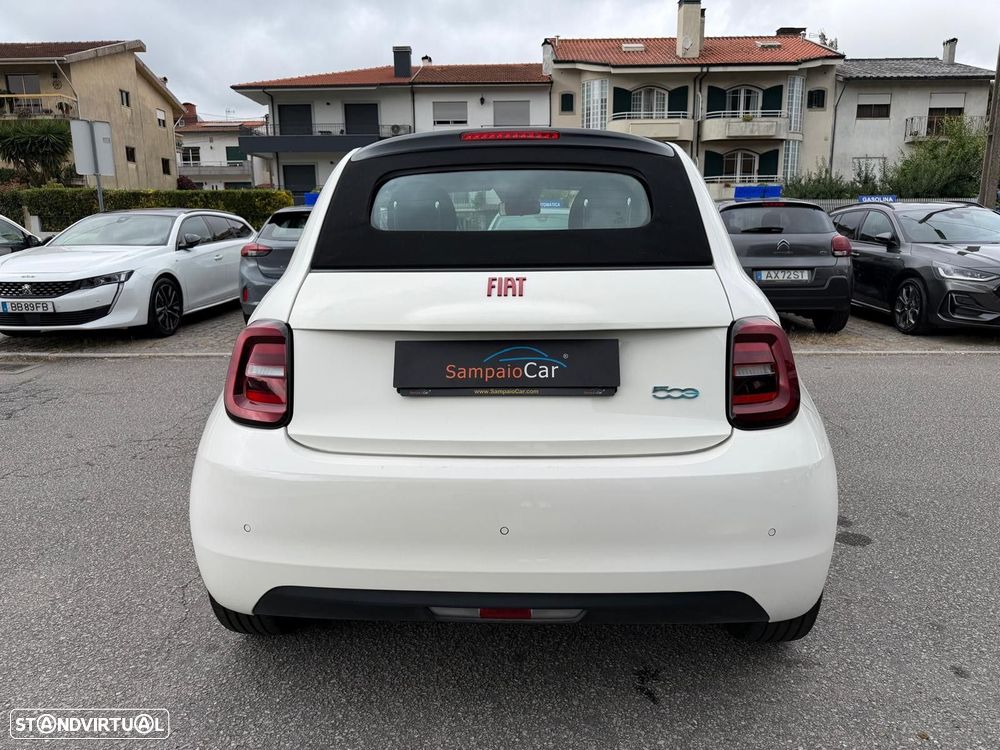 Fiat 500e C (RED) 2.0 - 12
