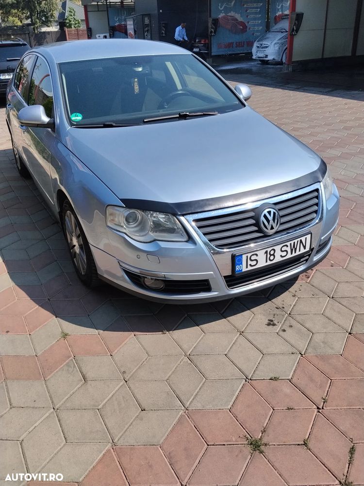 Volkswagen Passat 2.0 TDI DPF Highline - 5