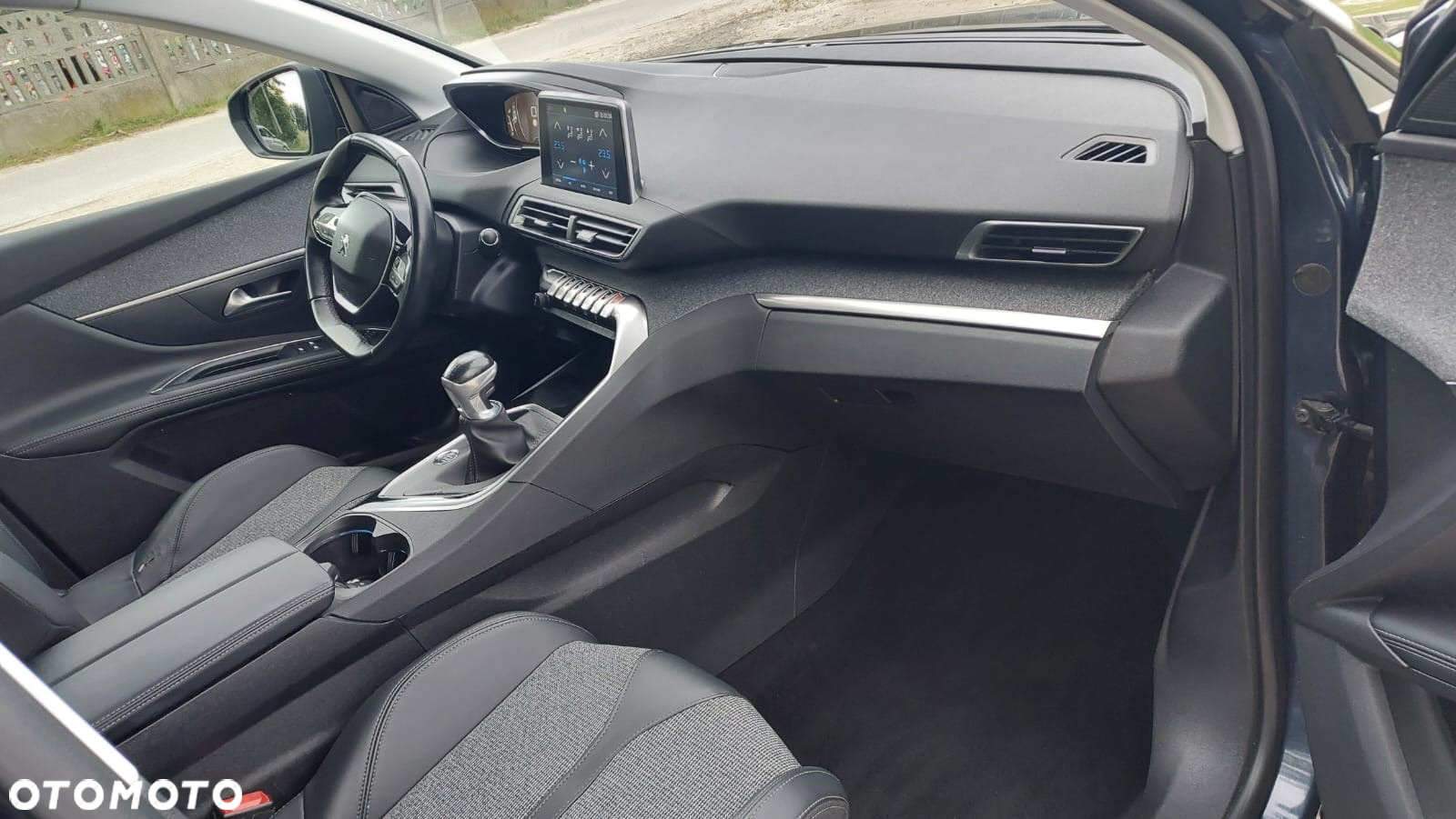 Peugeot 5008 1.5 BlueHDi Allure Pack S&S - 25