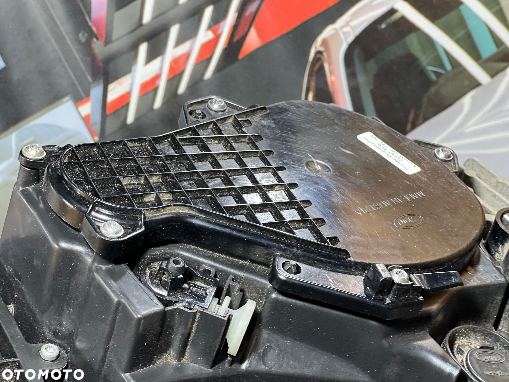 BMW 7 F01 F02  LIFT  REFLEKTOR LEWY LAMPA PRZEDNIA LEWA BI-XENON SKRĘTNA - 7