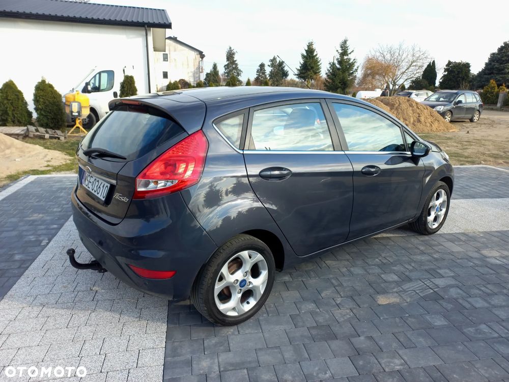 Ford Fiesta 1.4 Titanium - 14
