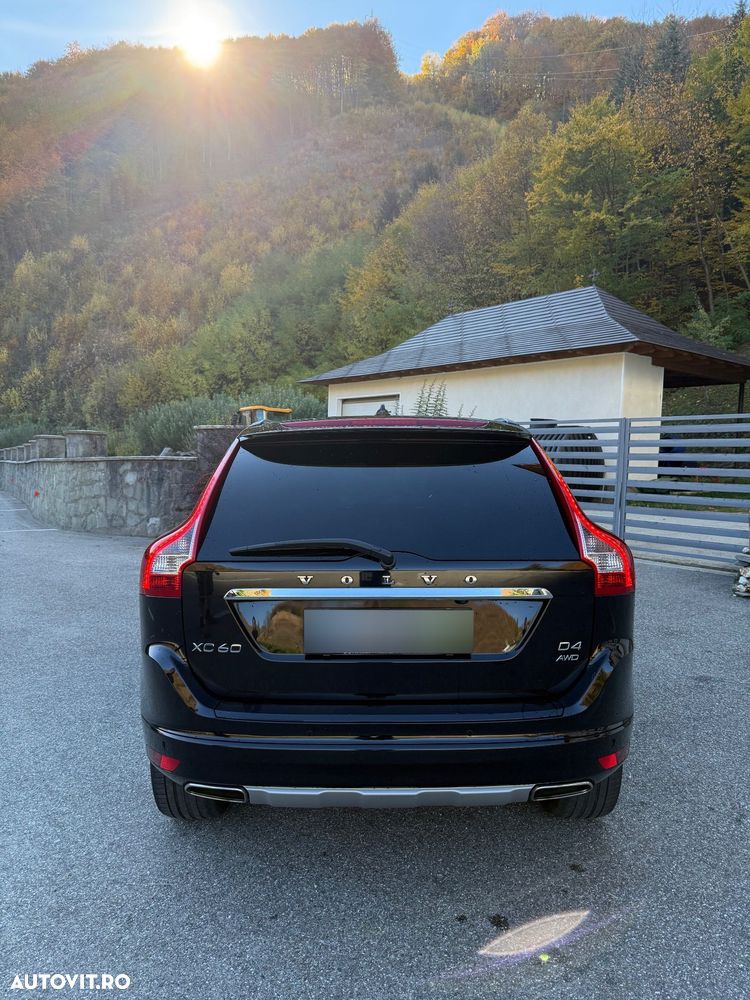 Volvo XC 60 D4AWD Kinetic - 4