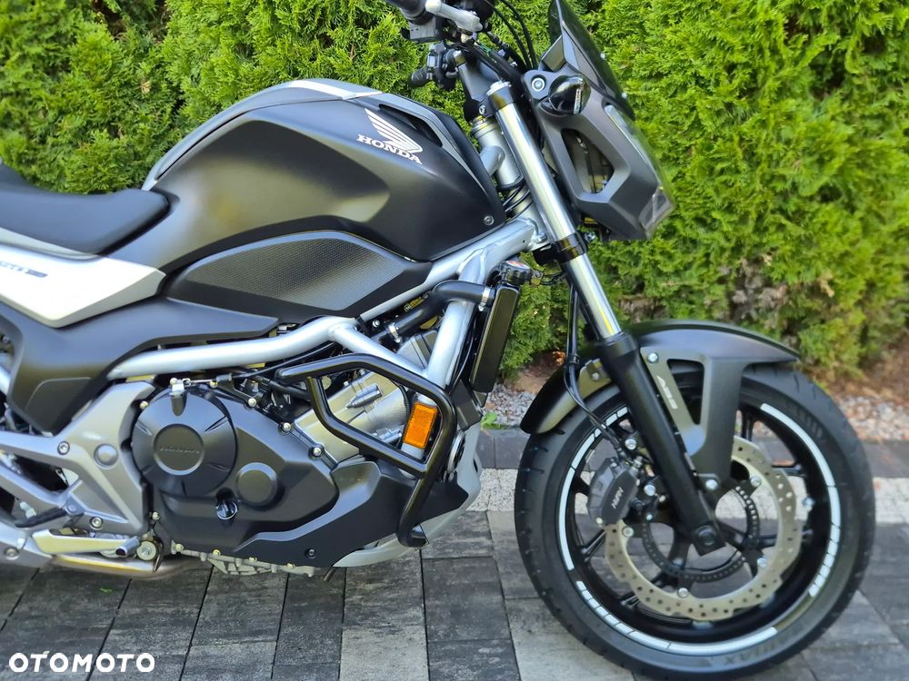 Honda NC - 9