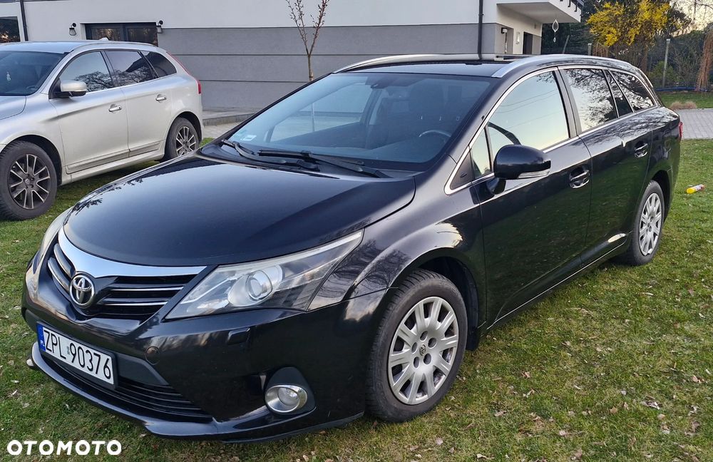 Toyota Avensis 2.0 D-4D Active - 3