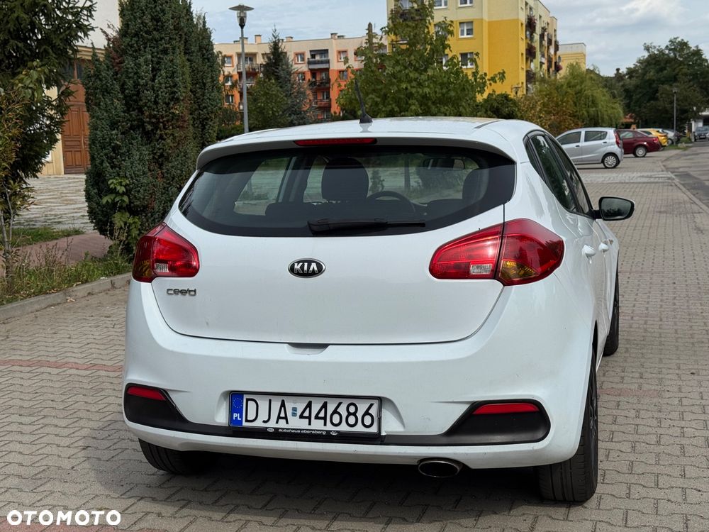 Kia Ceed 1.4 M - 12