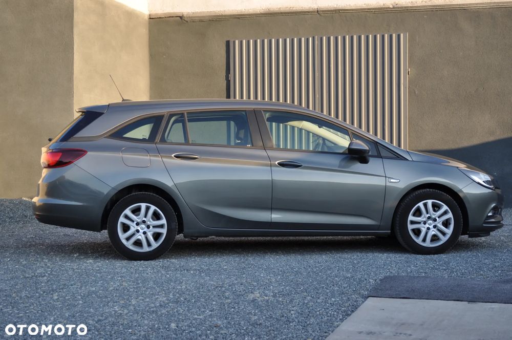 Opel Astra 1.6 D (CDTI) Automatik Edition - 10