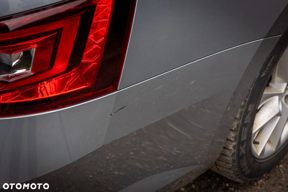 Skoda Superb 1.4 TSI ACT Ambition - 8