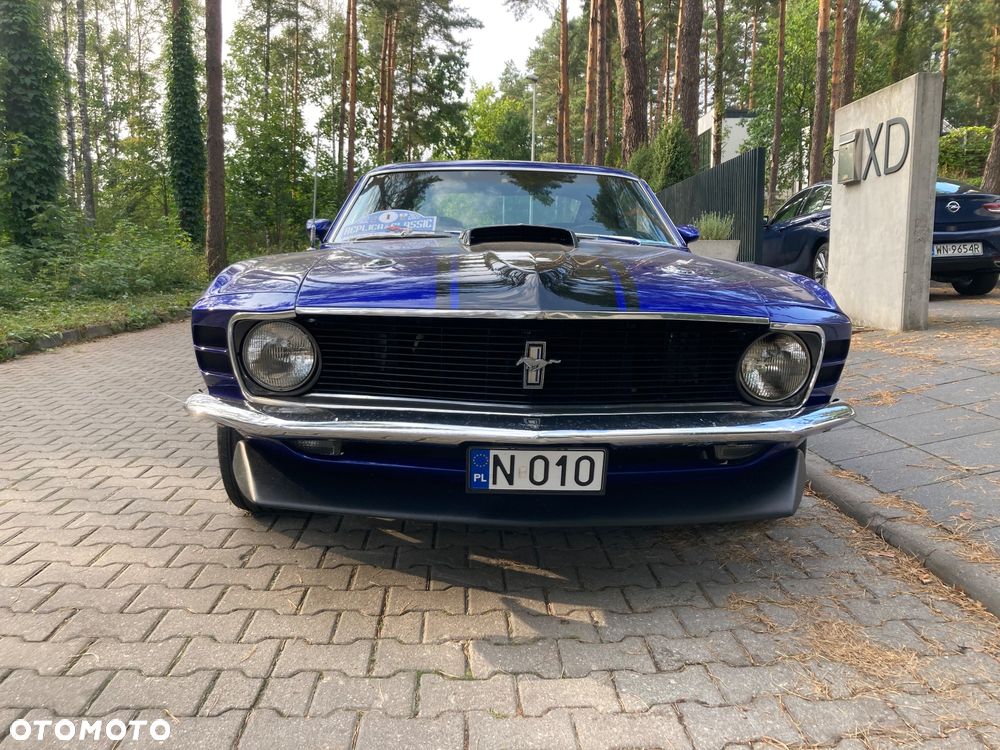 Ford Mustang - 10